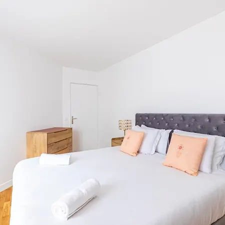 Guestready - Charming Family Duplex With A Terrace アパート *