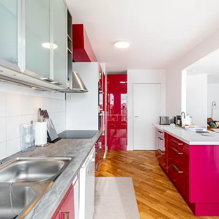Guestready - Charming Family Duplex With A Terrace アパート パリ